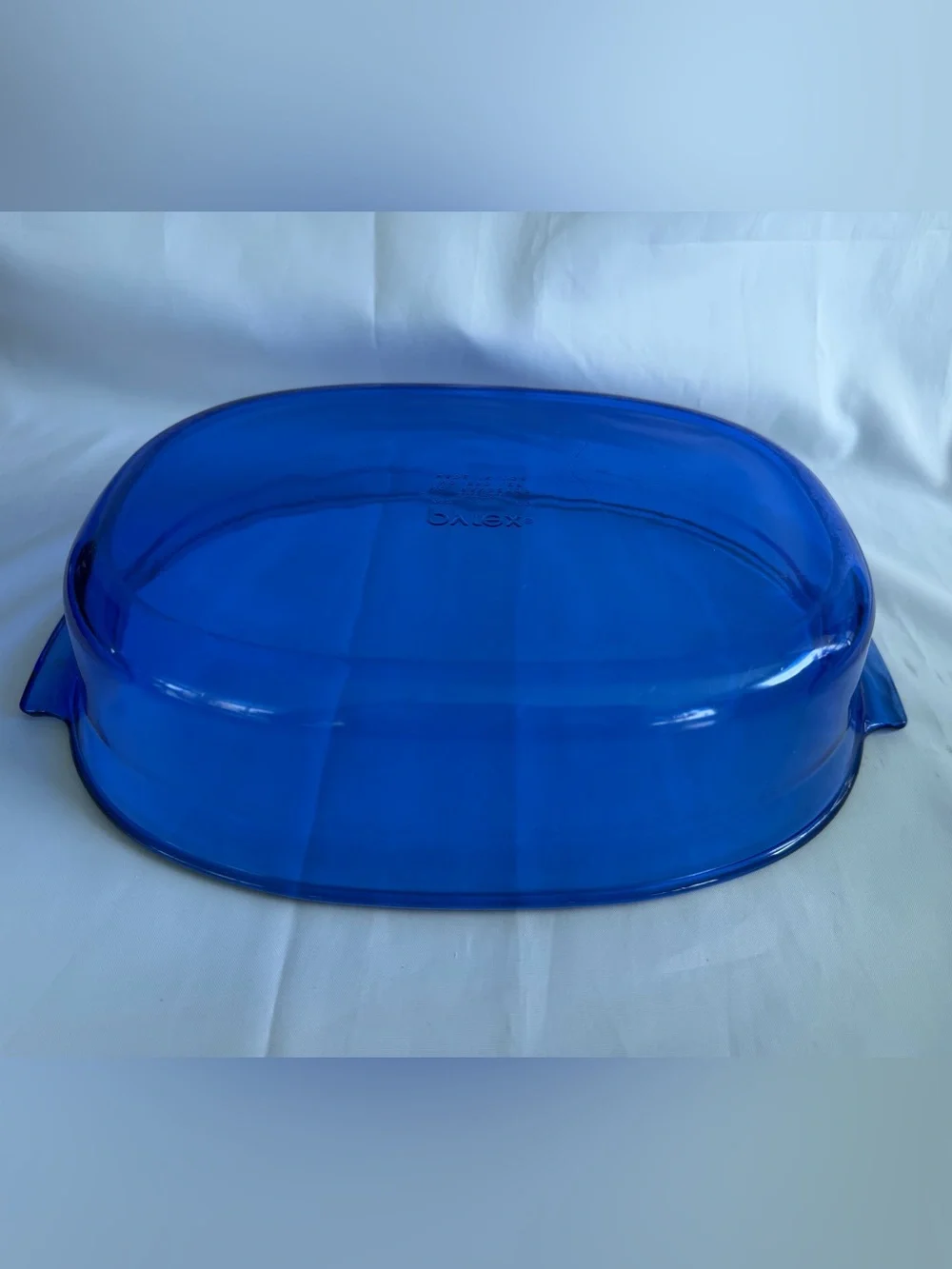 PYREX COBALT BLUE OVAL BAKING DISH with Handles 702
